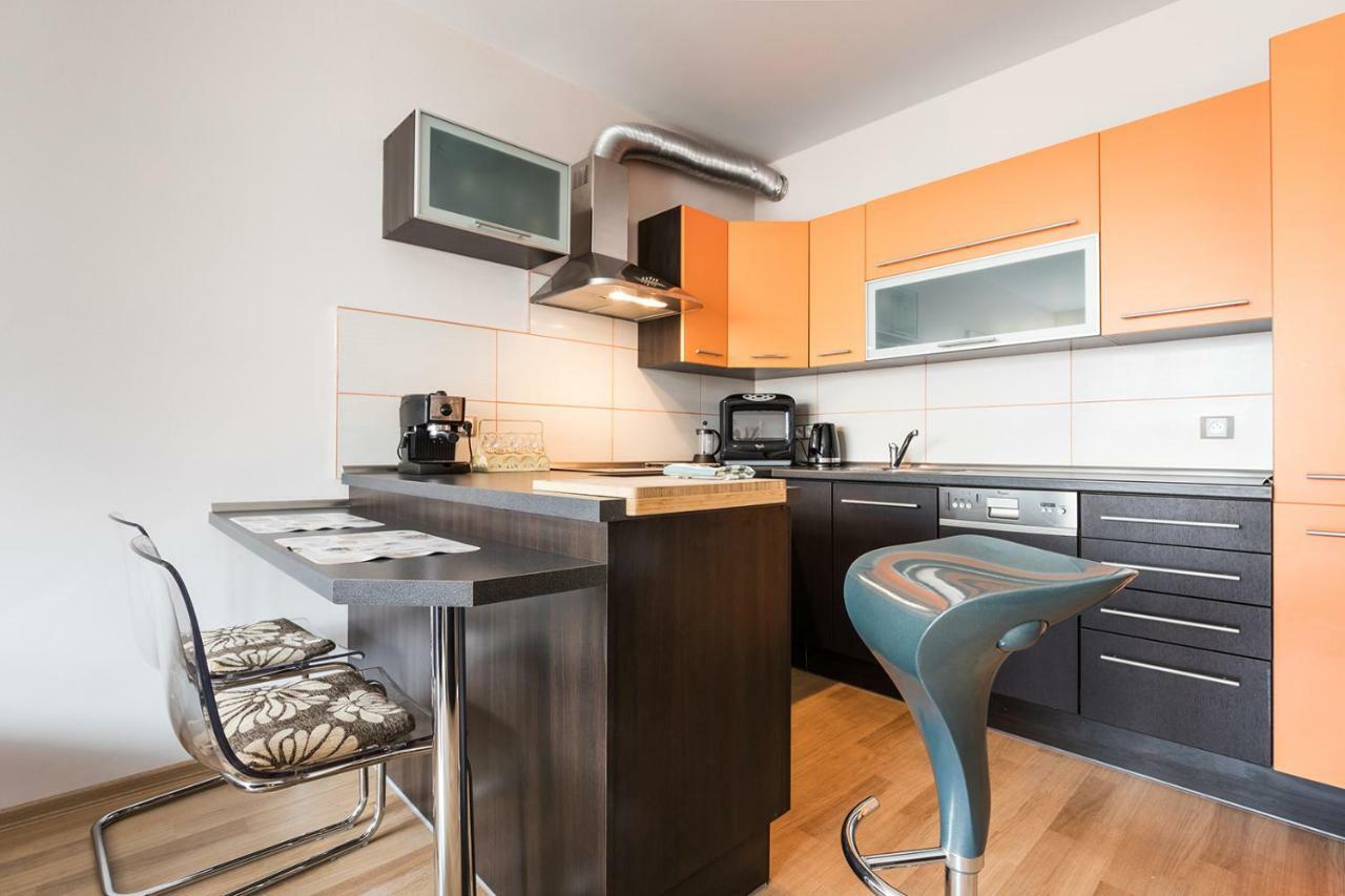 The Sunny Prague Appartment&Garage Экстерьер фото
